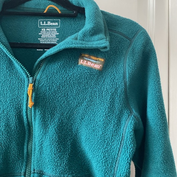 Green front zipper fleece - Picture 3 of 7